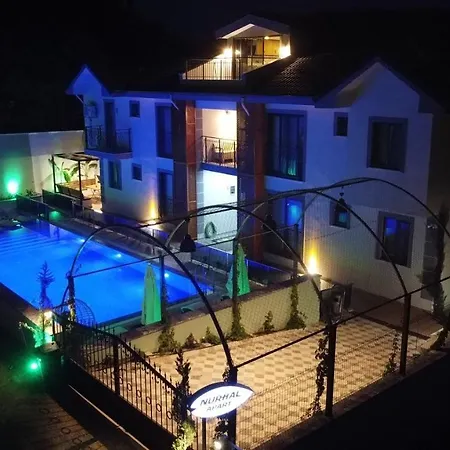 Nurhal Aparthotel 4*