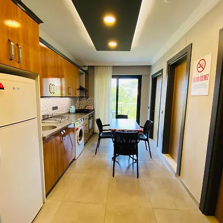 Nurhal Apartahotel 4*