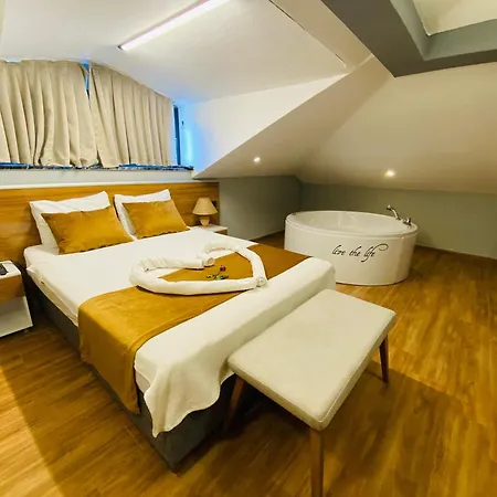Nurhal Apartahotel